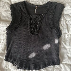 Free People Gabby Muscle Tee in Gray Size Small